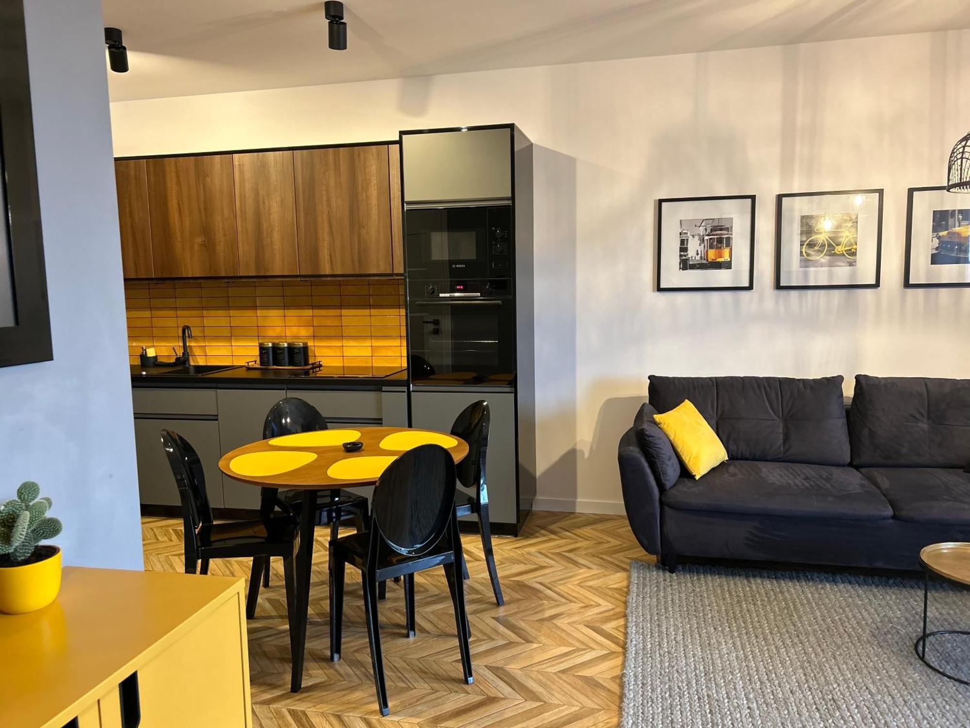Capital Towers "First Class" Ряшів Екстер'єр фото